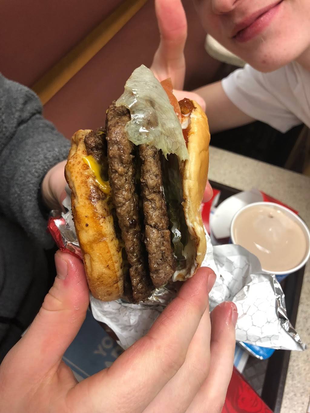 Wendys | restaurant | 10933 W Greenfield Ave, West Allis, WI 53214, USA | 4142573266 OR +1 414-257-3266