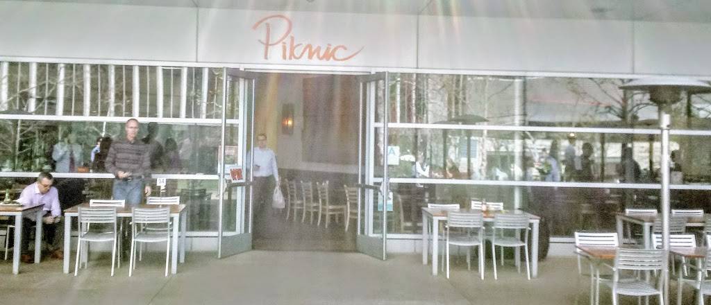 Piknic- Century City | restaurant | 2000 Avenue of the Stars #20, Los Angeles, CA 90067, USA | 3102772700 OR +1 310-277-2700