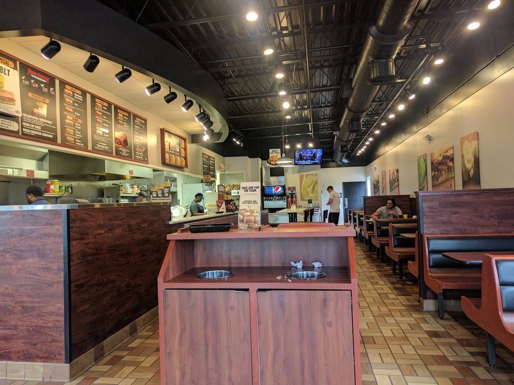 Penn Station East Coast Subs | meal takeaway | 7144 Wilmington Pike, Dayton, OH 45459, USA | 9374339900 OR +1 937-433-9900