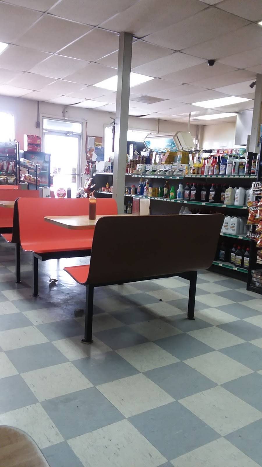 BP | restaurant | 3924 Taylors Bridge Hwy, Clinton, NC 28328, USA | 9105926098 OR +1 910-592-6098