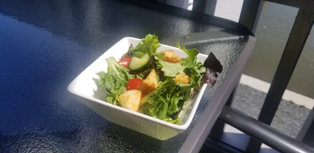 The Edge Restaurant and Bar | restaurant | 15659 Marina Dr, Montgomery, TX 77356, USA | 9367035041 OR +1 936-703-5041