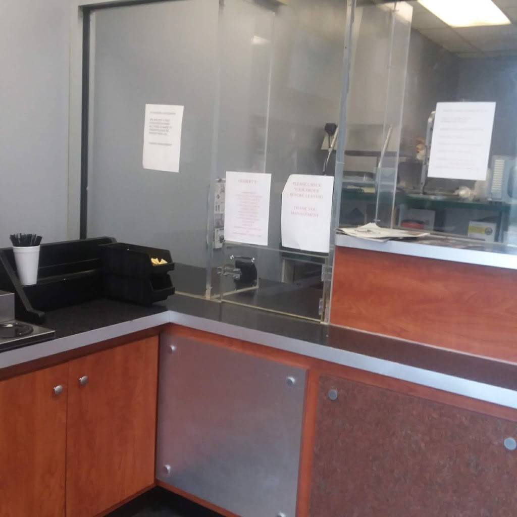 Chantel’s Fish Scale | restaurant | 3101 W 25th St, Cleveland, OH 44109, USA | 2166750192 OR +1 216-675-0192