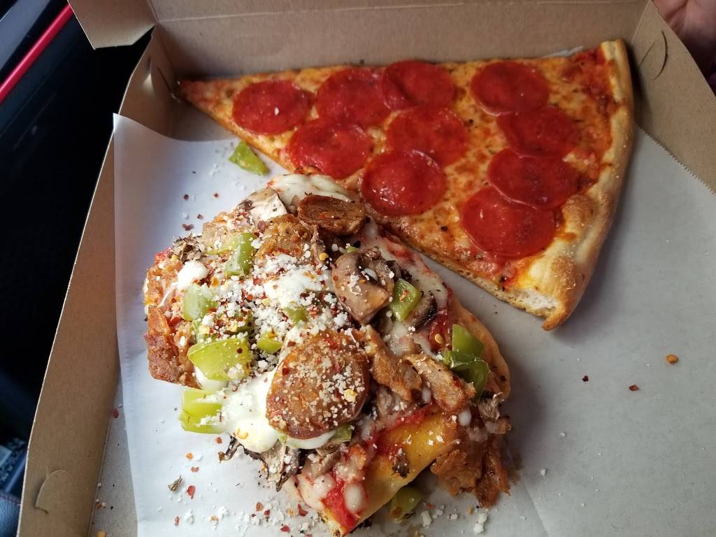 Broadway Pizzeria | restaurant | 840 S Rancho Dr #15, Las Vegas, NV 89106, USA | 7022599002 OR +1 702-259-9002