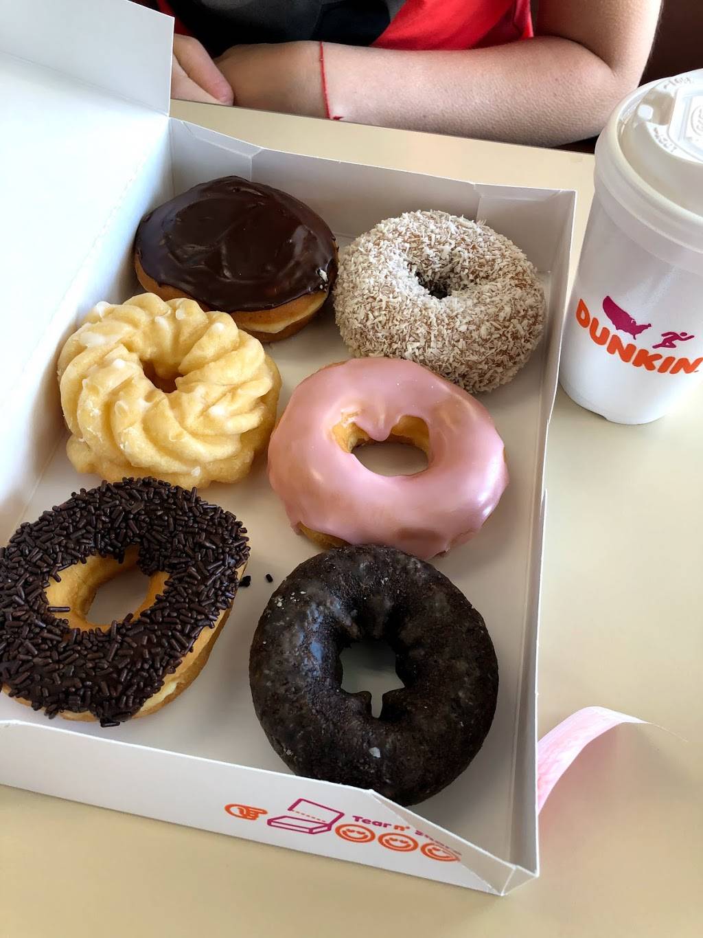Dunkin | bakery | 4640 W Eau Gallie Blvd, Melbourne, FL 32934, USA | 3212555045 OR +1 321-255-5045