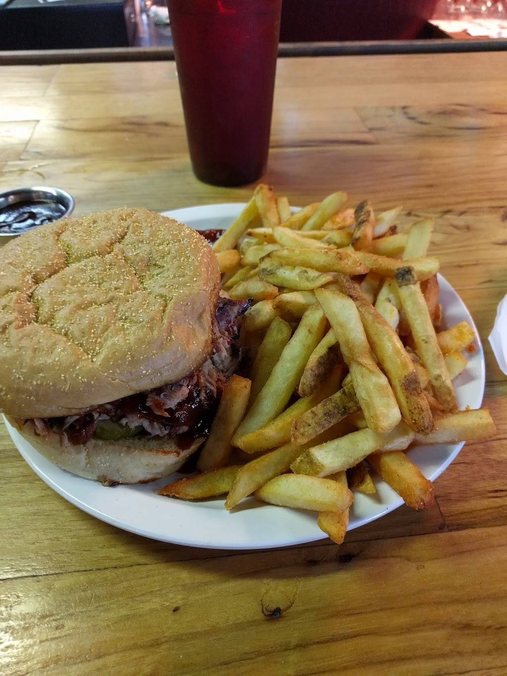 Hokie Smokie | restaurant | 2104 W Mountcastle Dr, Johnson City, TN 37604, USA | 4232320801 OR +1 423-232-0801