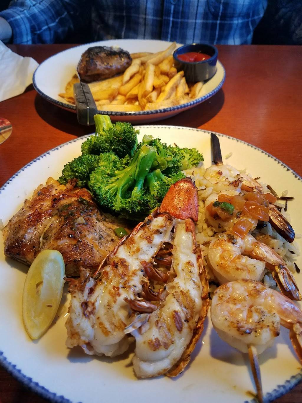 Red Lobster | restaurant | 1707 Browns Bridge Rd, Gainesville, GA 30501, USA | 7705365222 OR +1 770-536-5222