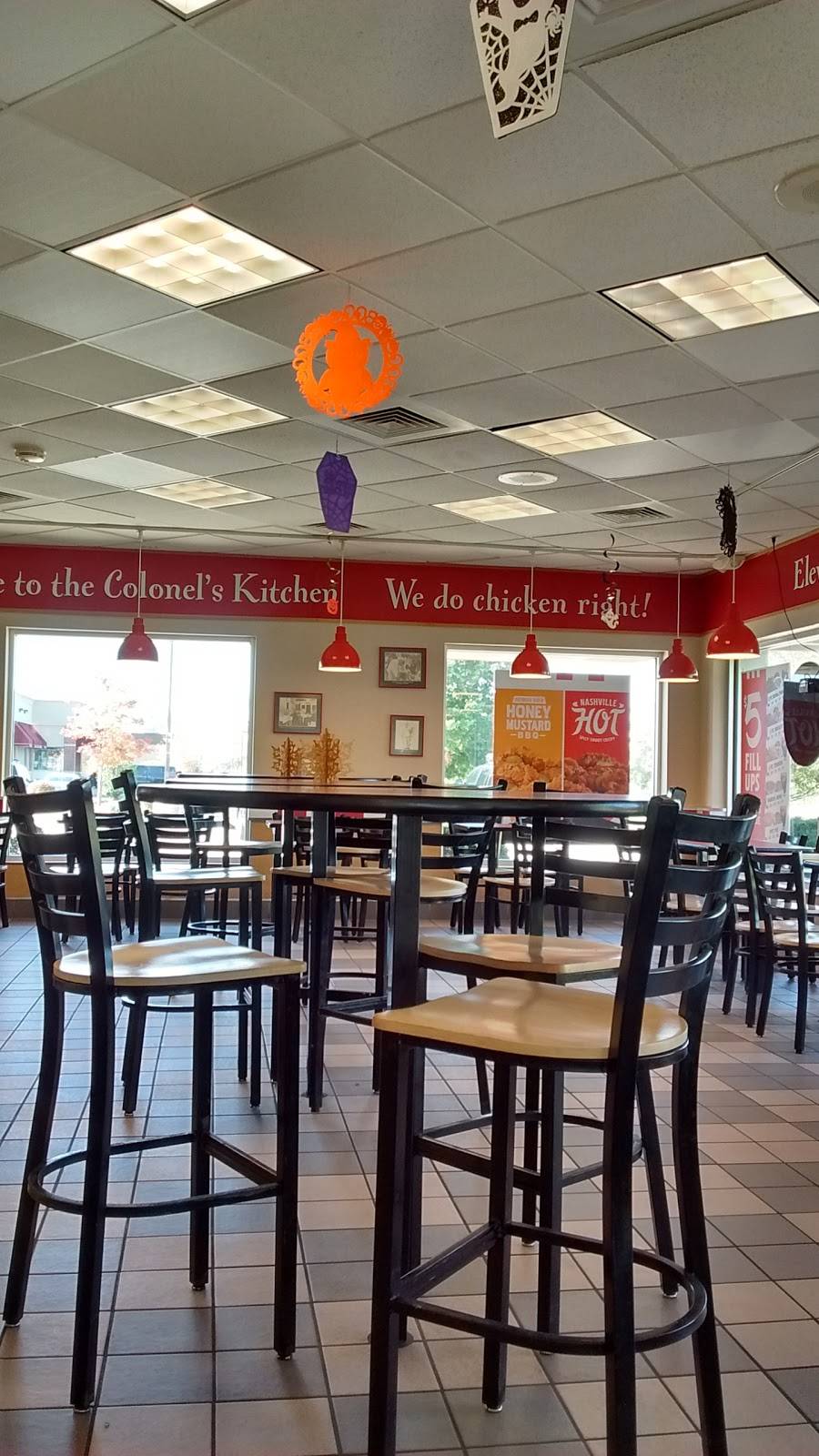 KFC | restaurant | 2240 W Galena Blvd, Aurora, IL 60506, USA | 6304497154 OR +1 630-449-7154