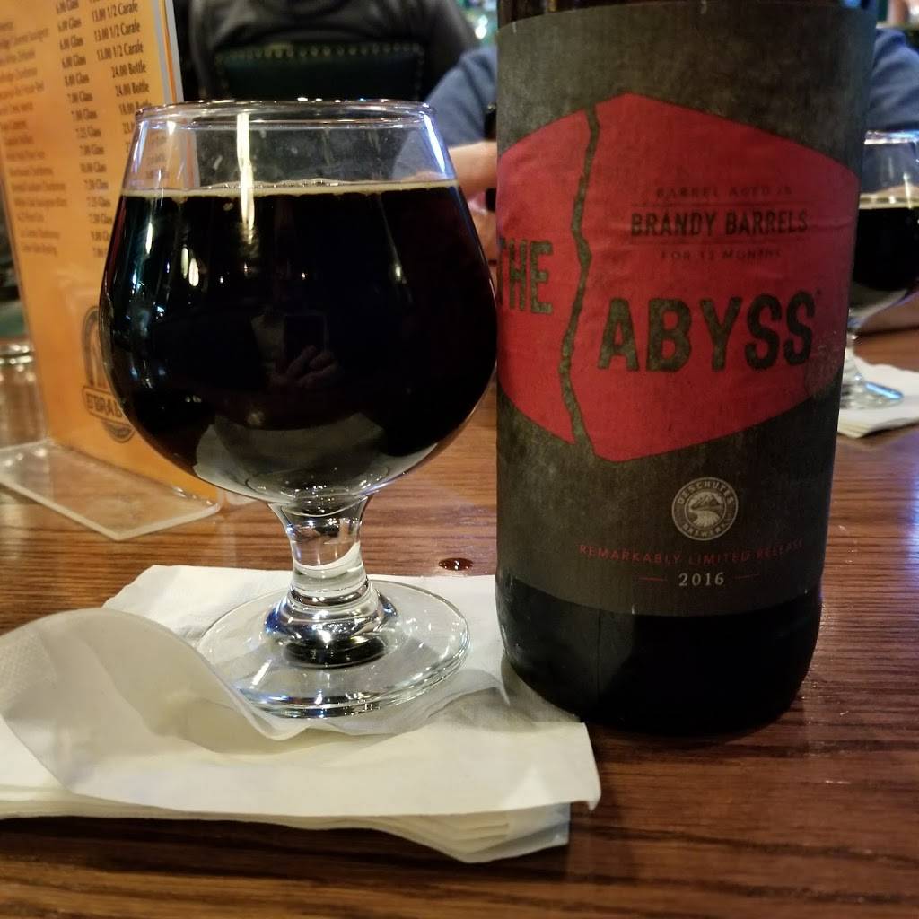 Mos OBradys | restaurant | 1501 Huffman Rd, Anchorage, AK 99515, USA | 9073381080 OR +1 907-338-1080