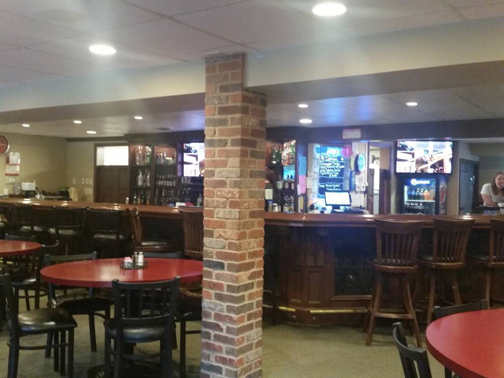 Indian Creek Golf Course | restaurant | 7429 N 2200 E Rd, Fairbury, IL 61739, USA | 8156922655 OR +1 815-692-2655