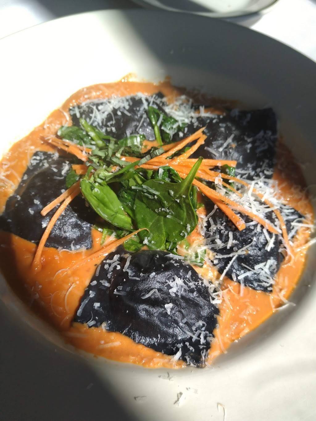 Ginos Vino Osteria | restaurant | 1400 E Old Settlers Blvd, Round Rock, TX 78664, USA | 7372120322 OR +1 737-212-0322