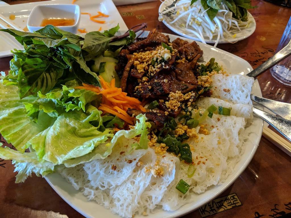 Pho La Cay | restaurant | 8865 Stanford Blvd #103, Columbia, MD 21045, USA | 4108721188 OR +1 410-872-1188