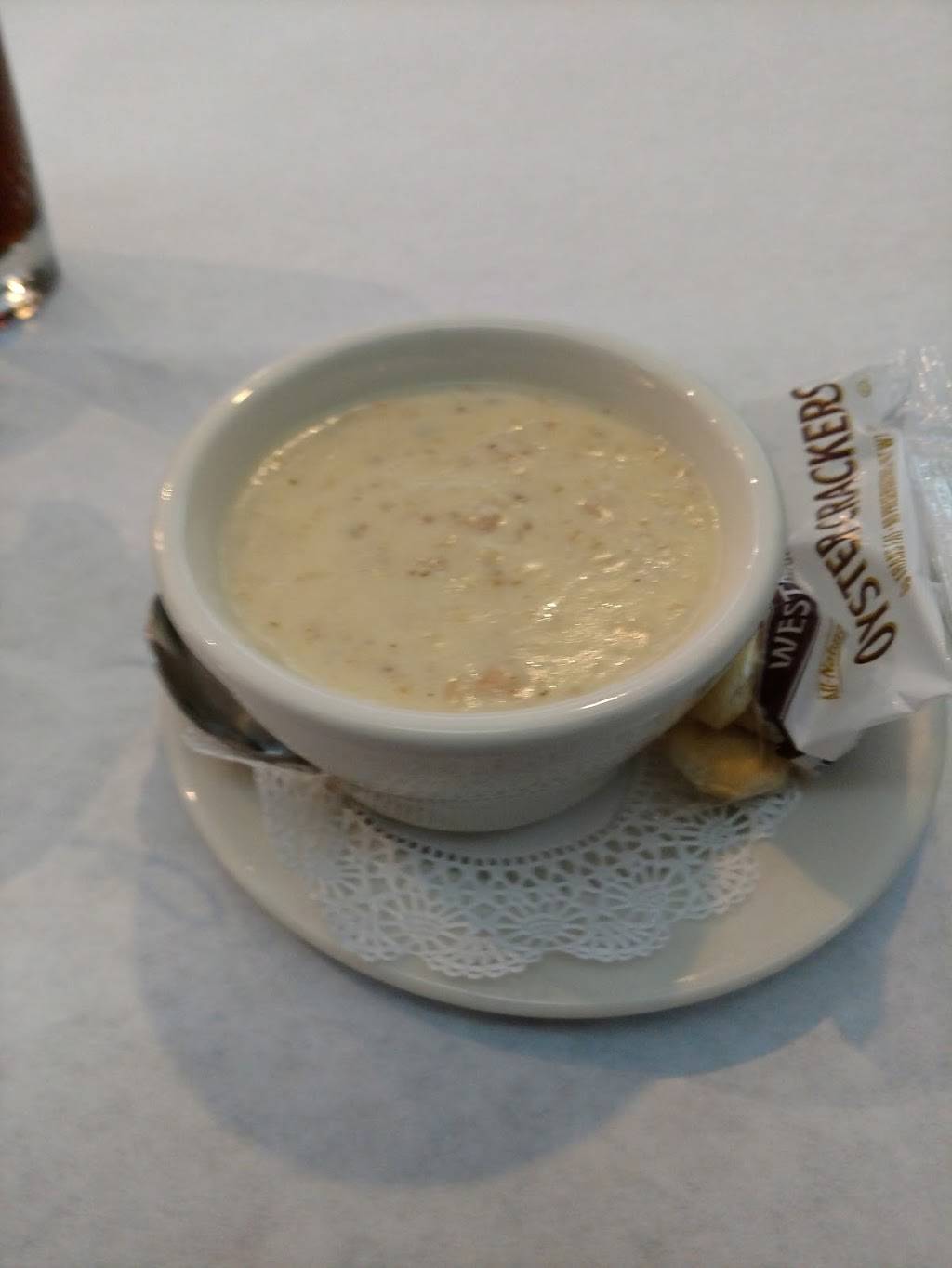 Seaport Inn Grill | Pier 41 70 | restaurant | 110 Middle St, Fairhaven, MA 02719, USA | 5089991112 OR +1 508-999-1112