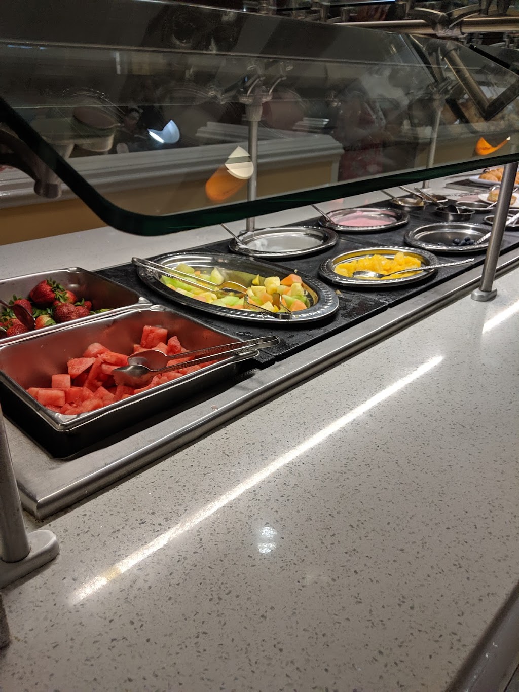 Café Matisse | restaurant | 9700 International Dr, Orlando, FL 32819, USA | 4079969700 OR +1 407-996-9700