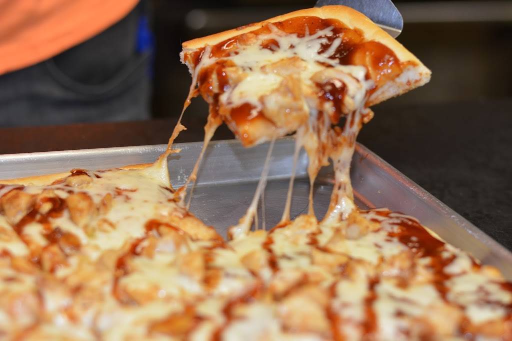 Peanut Bar | restaurant | 2807, 134 Cottage St, Carbondale, PA 18407, USA | 5702824418 OR +1 570-282-4418