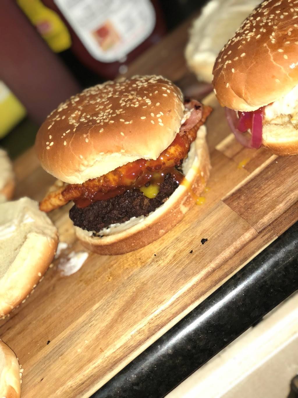 El doctor salsita restaurant | restaurant | 508 Summer St, Paterson, NJ 07501, USA | 9733414254 OR +1 973-341-4254