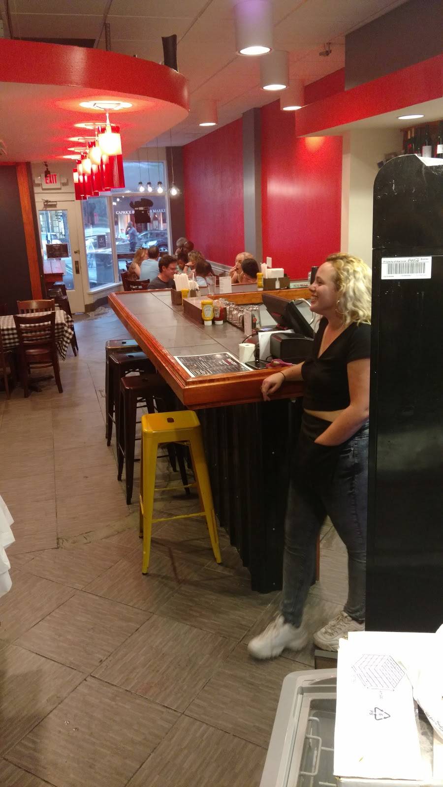 Bar Local Pub & Pizzeria | restaurant | 19 Market St, Wilmington, NC 28401, USA | 9108335799 OR +1 910-833-5799