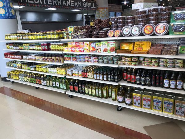 Oasis Market and Deli | restaurant | 920 E Lake St, Minneapolis, MN 55407, USA | 6123154656 OR +1 612-315-4656