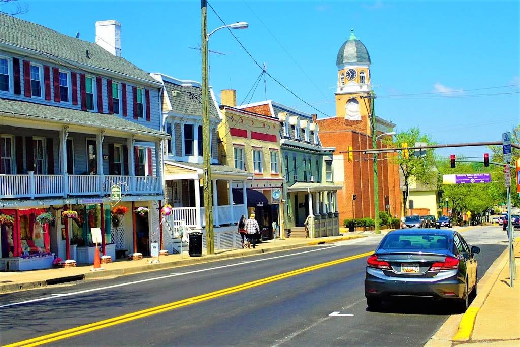 Conahs Bar and Grille, Inc | restaurant | 84 E Main St, Westminster, MD 21157, USA | 4438213267 OR +1 443-821-3267