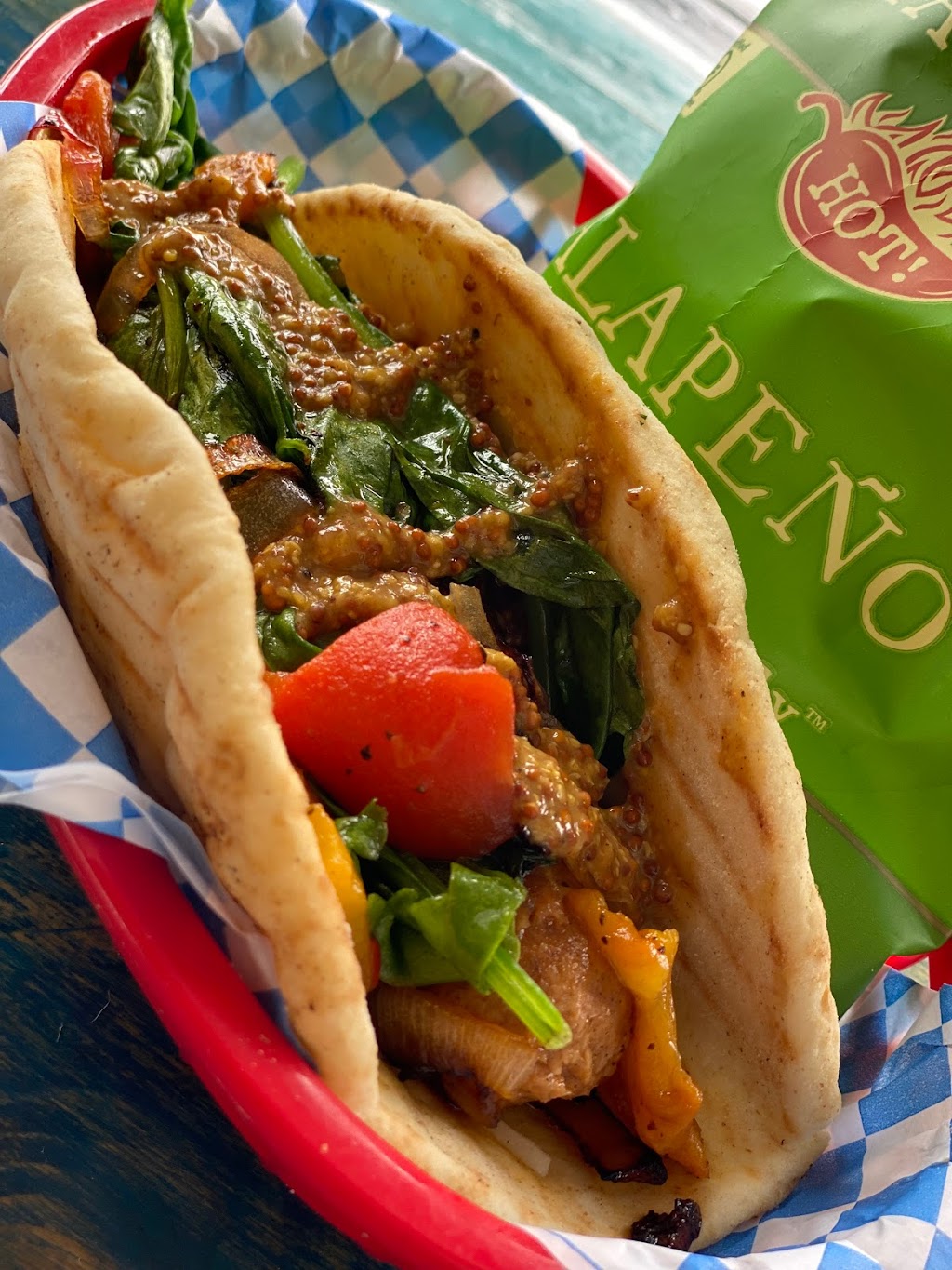 Off The Wagon Food Truck | restaurant | 830 Railroad St, Brookings, OR 97415, USA | 5416610000 OR +1 541-661-0000