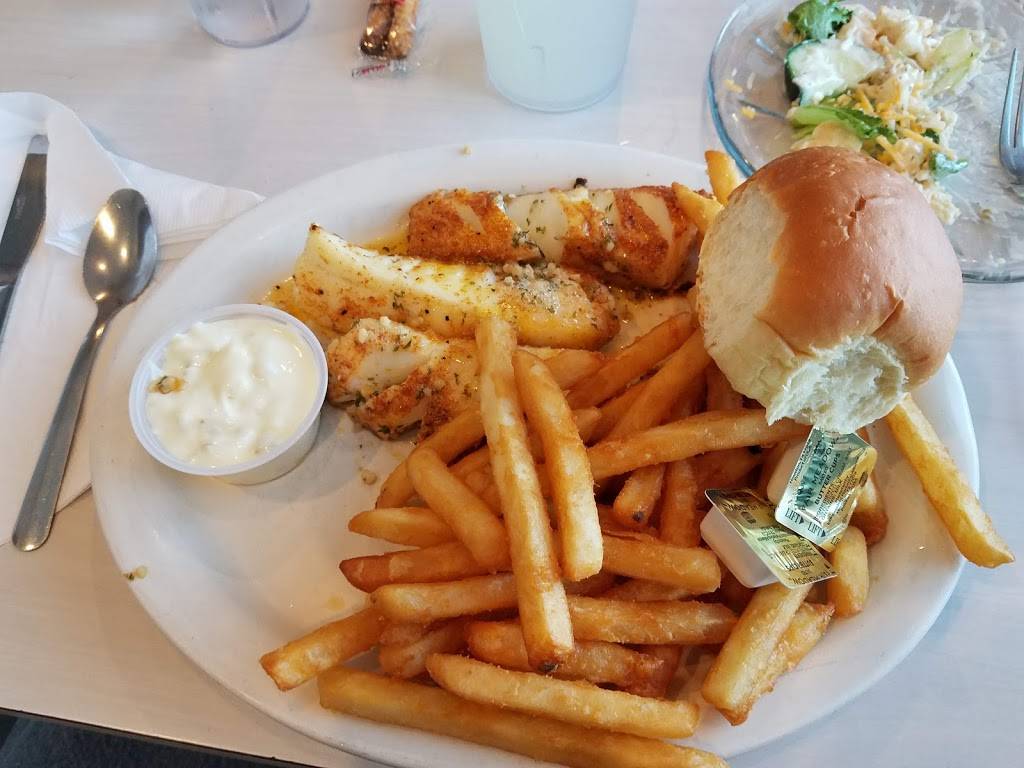 Huckleberrys Restaurant | restaurant | 1916 S Marquette Rd, Prairie du Chien, WI 53821, USA | 6083265488 OR +1 608-326-5488