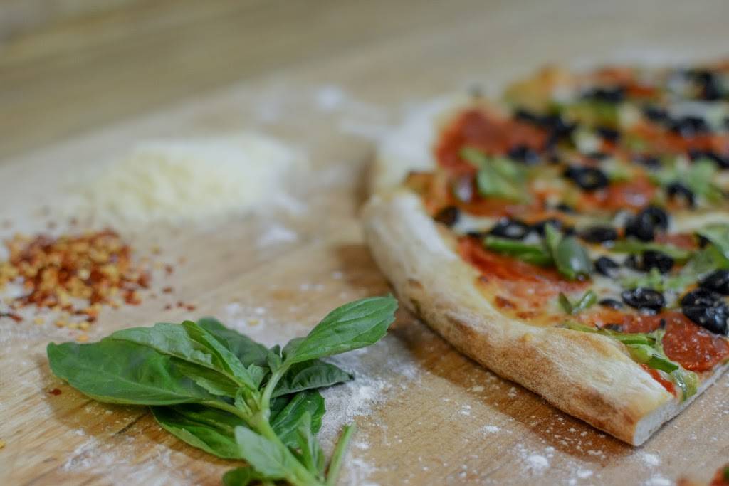 Rosalies Pizza | restaurant | 46 Cottage St, Bar Harbor, ME 04609, USA | 2072885666 OR +1 207-288-5666