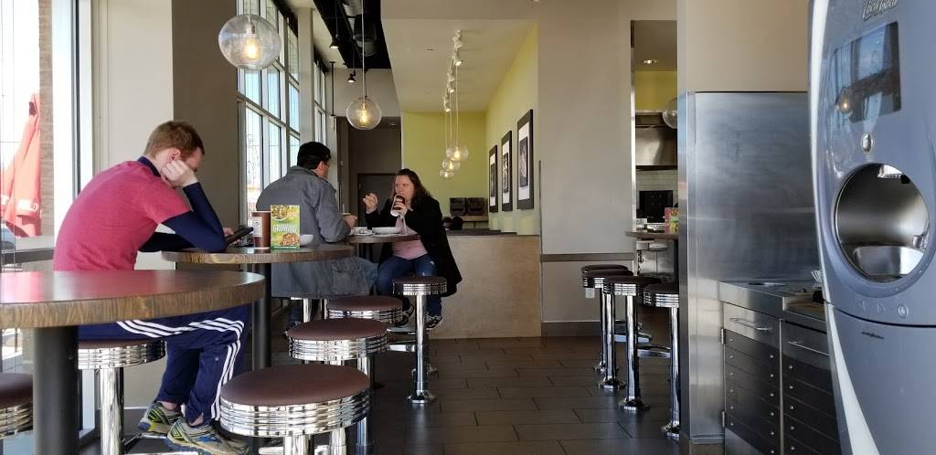 Noodles and Company | restaurant | 6400F Ridge Rd, Sykesville, MD 21784, USA | 4107952965 OR +1 410-795-2965