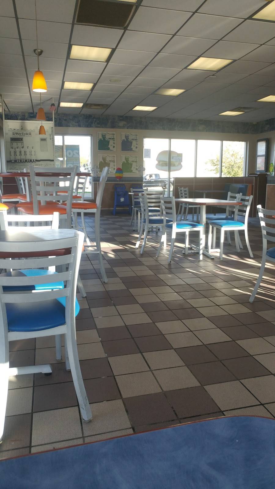 White Castle | restaurant | 851 High St, Hamilton, OH 45011, USA | 5137375504 OR +1 513-737-5504