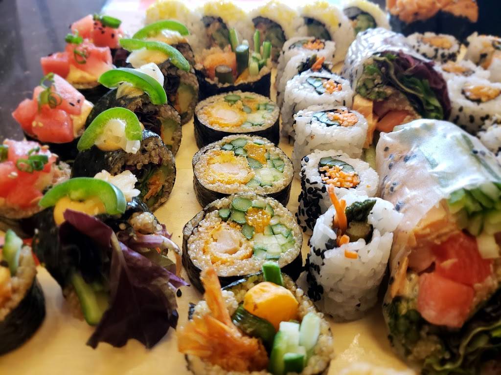Yuzu sushi | meal takeaway | 5516 Boul Henri-Bourassa O, Saint-Laurent, QC H4R 0M6, Canada | 5143340944 OR +1 514-334-0944