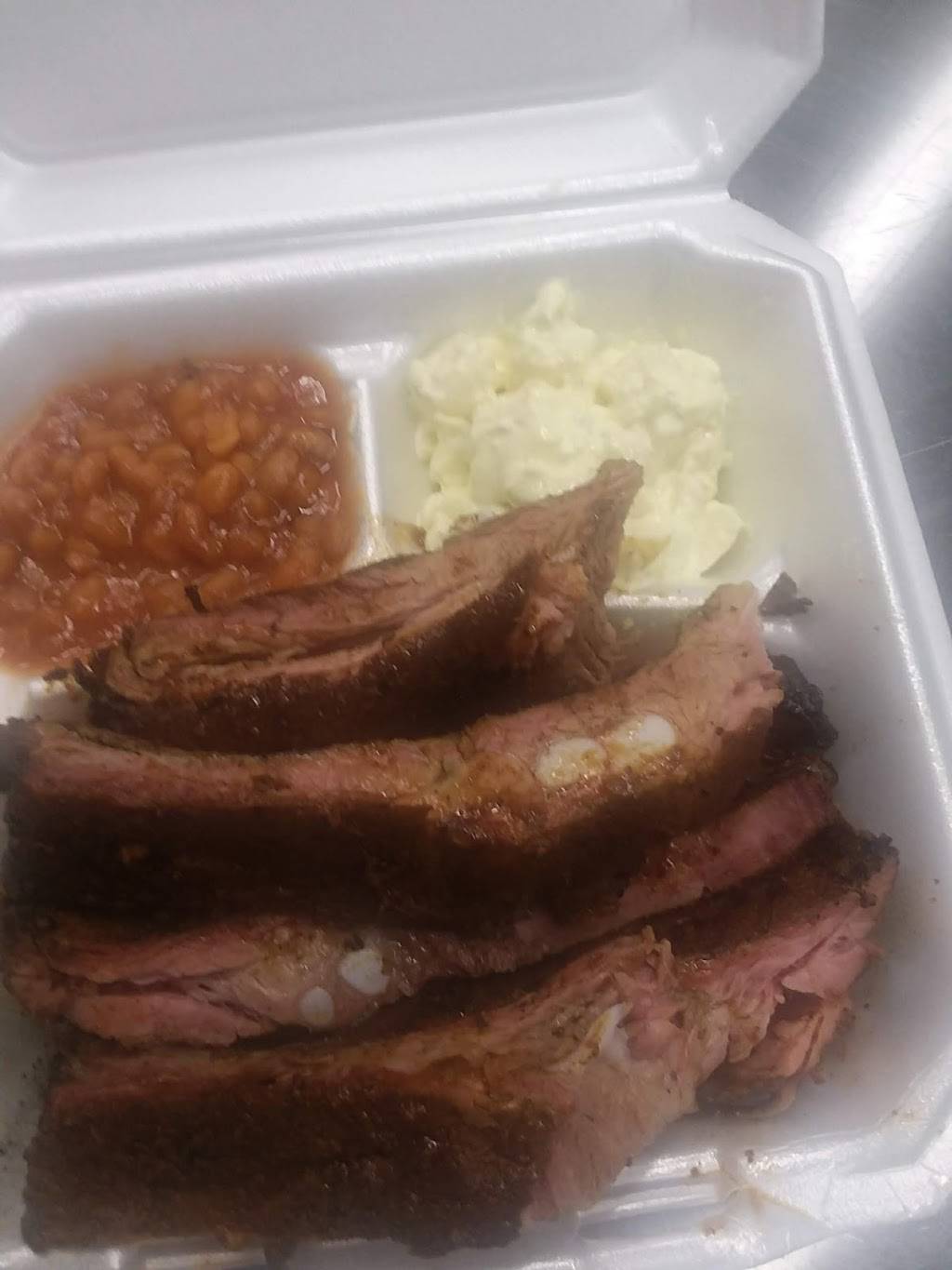 Pappy’s Smoked BBQ | restaurant | 3361 IN-57, Oakland City, IN 47660, USA | 8126642484 OR +1 812-664-2484