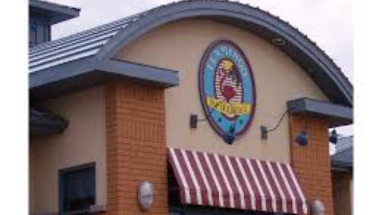 Flamingo Restaurant | restaurant | 435 OBrien Rd, Renfrew, ON K7V 3Z3, Canada | 6134324959 OR +1 613-432-4959