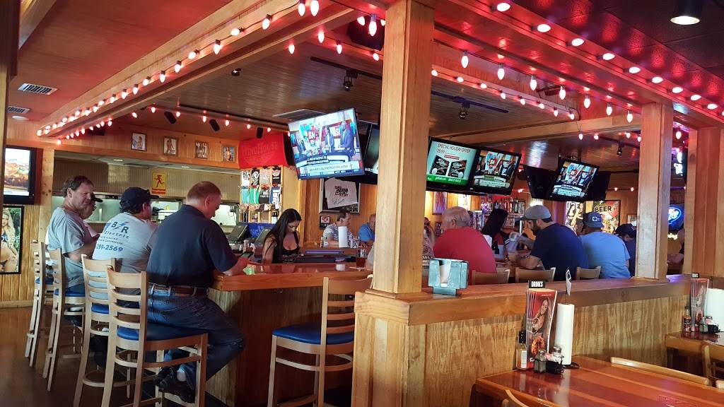 The WingHouse of Daytona Speedway | restaurant | 2721 W International Speedway Blvd, Daytona Beach, FL 32114, USA | 3862192891 OR +1 386-219-2891