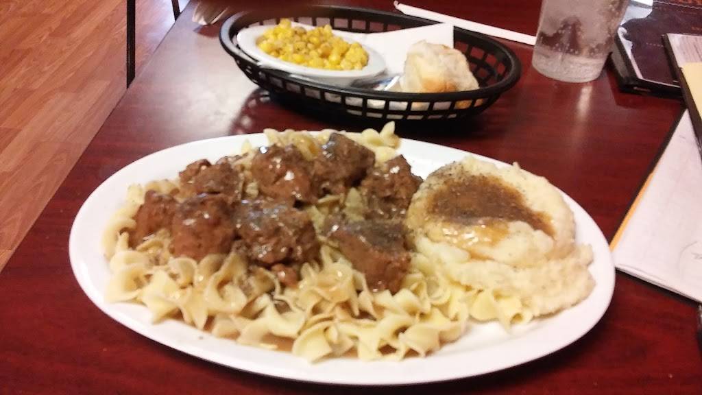 Bradleys of Sterling | restaurant | 14004 Kauffman Ave, Sterling, OH 44276, USA | 3309394531 OR +1 330-939-4531