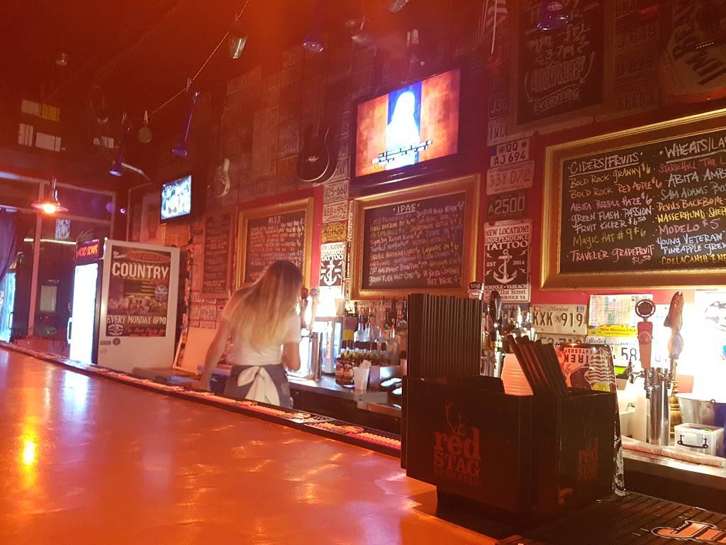 Mojo Bones ODU | restaurant | 4502 Monarch Way, Norfolk, VA 23508, USA | 7579615465 OR +1 757-961-5465