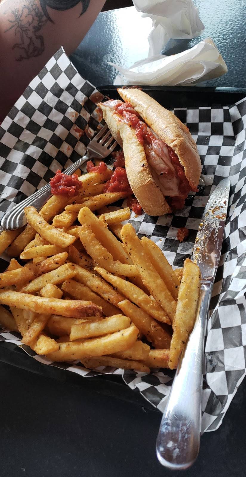 Last Stand Tavern | restaurant | 32138 CO-72, Golden, CO 80403, USA | 3036423180 OR +1 303-642-3180