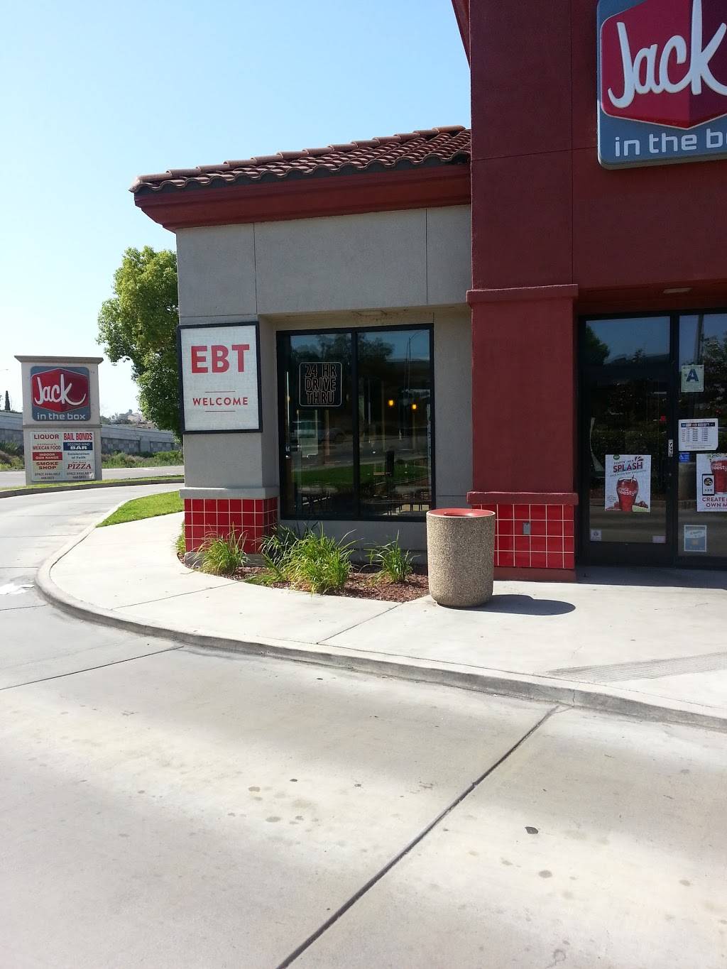 Jack in the Box | restaurant | 8500 N Magnolia Ave, Santee, CA 92071, USA | 6192585492 OR +1 619-258-5492