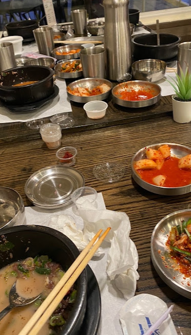 Moobongri Soondae (무봉리 순대국 라크라센타) | restaurant | 3630 Foothill Blvd, Glendale, CA 91214, USA | 7472557299 OR +1 747-255-7299