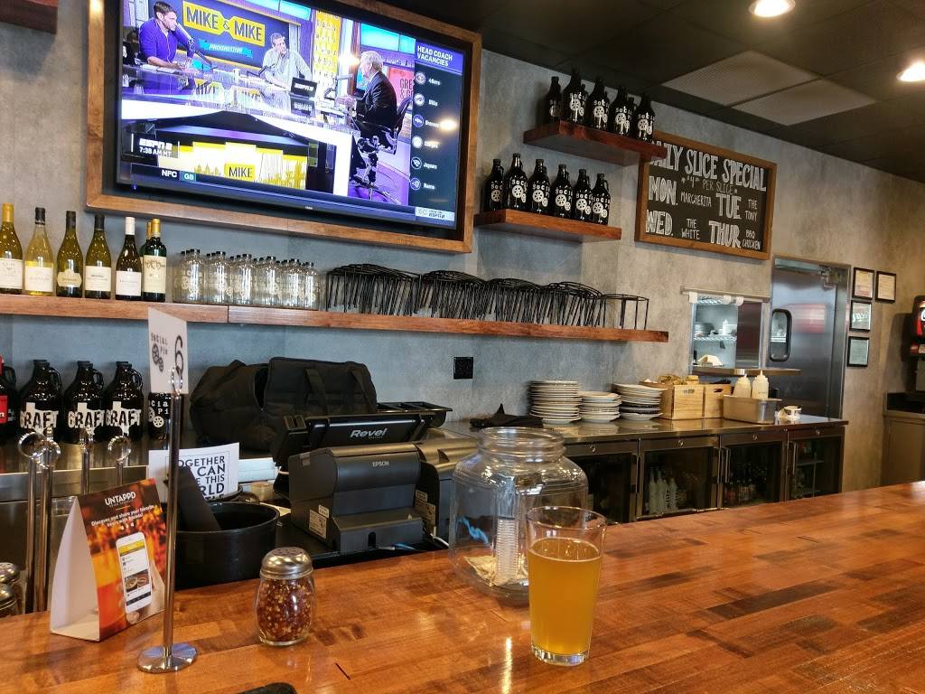 Social Pie | restaurant | 5855 Maple Ave #160, Dallas, TX 75235, USA | 4699304483 OR +1 469-930-4483