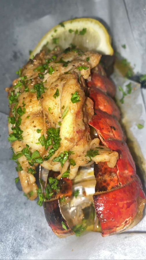 MK Savvy | restaurant | 2036 S Michigan Ave, Chicago, IL 60616, USA | 3123633333 OR +1 312-363-3333