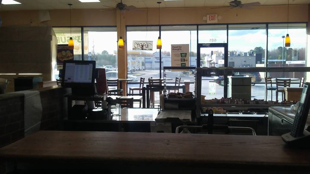 Subway | restaurant | 681 Main St, West Columbia, SC 29170, USA | 8039550064 OR +1 803-955-0064
