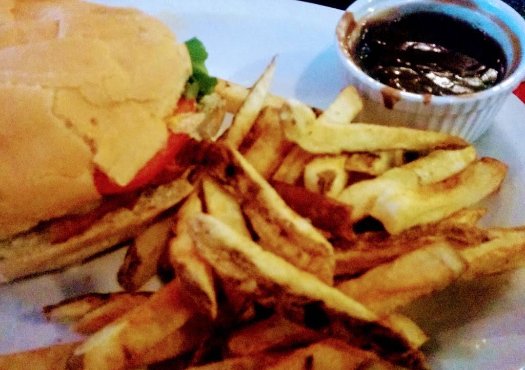 Fatty Pattys | restaurant | 390 Springbank Dr, London, ON N6J 1G9, Canada | 5194735521 OR +1 519-473-5521