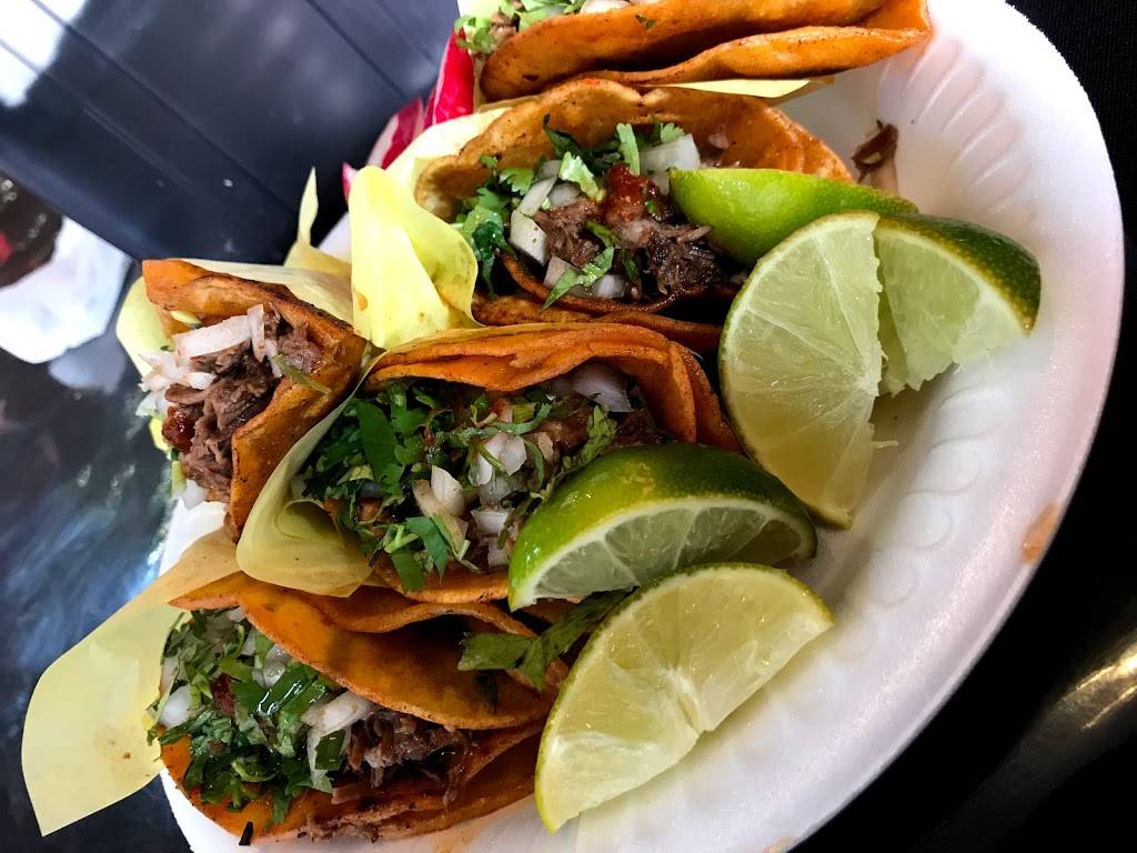 Birrieria Los Gonzalez - Lunch Truck | restaurant | 2524 Maple Ave, Los Angeles, CA 90011, USA | 3236757333 OR +1 323-675-7333