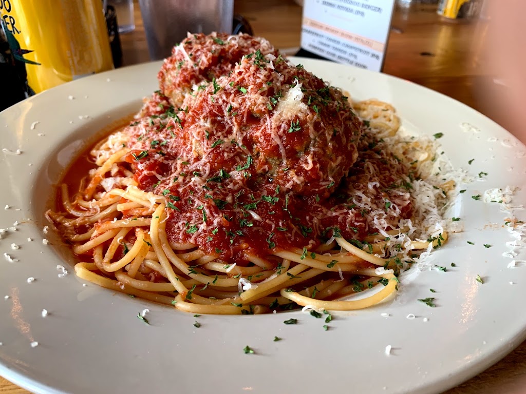 My Brothers Place | restaurant | 613 Main St, Alamosa, CO 81101, USA | 7199372098 OR +1 719-937-2098