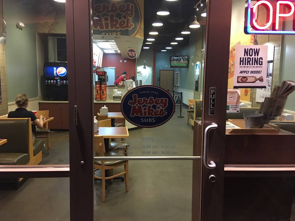 Jersey Mikes Subs | meal takeaway | 2501 W Happy Valley Rd Suite H-108, Phoenix, AZ 85085, USA | 6235826453 OR +1 623-582-6453