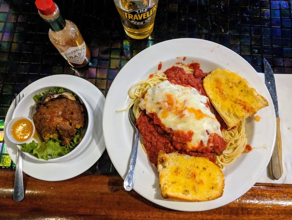 TJs Bar and Grille | restaurant | 4 Bridge Approach St, Buzzards Bay, MA 02532, USA | 5087592333 OR +1 508-759-2333