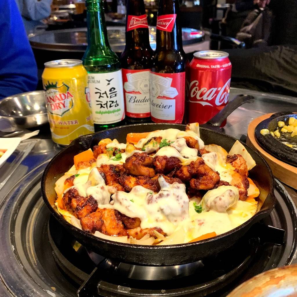 Norito Korean Izakaya 노리터 포차 | restaurant | 6174 Yonge St, North York, ON M2M 3X1, Canada | 6473469292 OR +1 647-346-9292