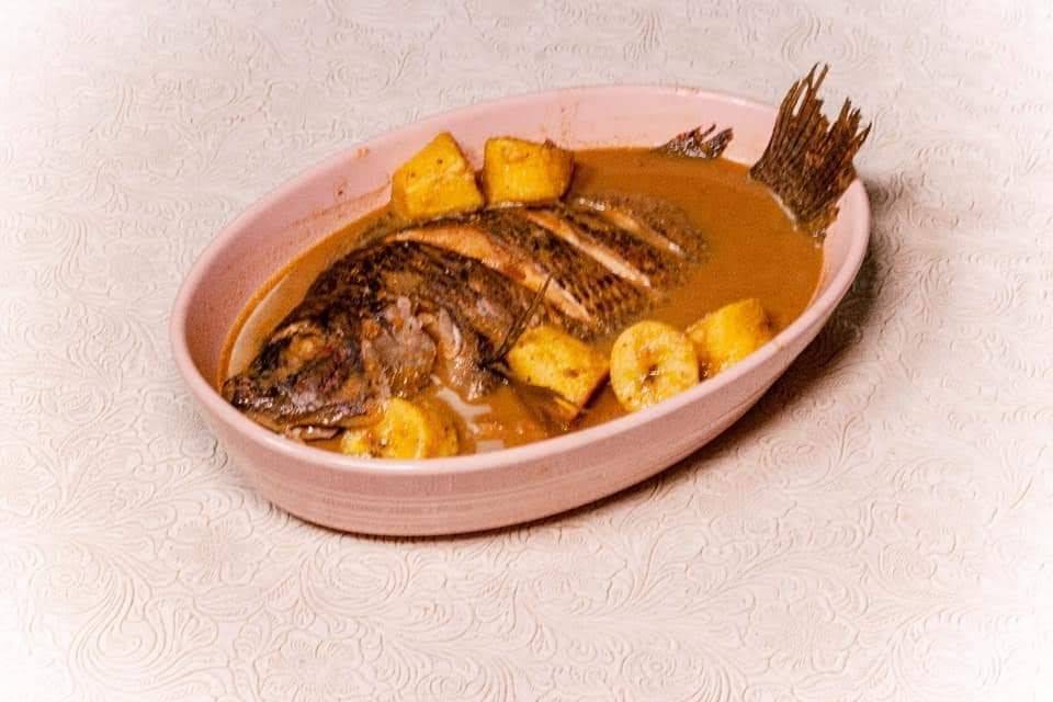 Chez Michelle | restaurant | 6991 S Texas 6, Houston, TX 77083, USA | 2815305787 OR +1 281-530-5787