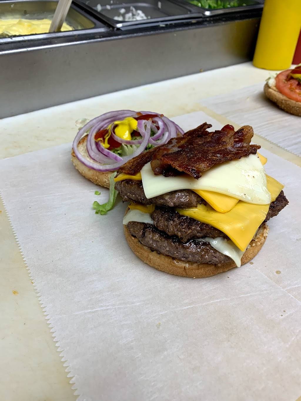 Motor City Coney Island Restaurant | restaurant | 831 E McNichols Rd, Detroit, MI 48203, USA | 3138835857 OR +1 313-883-5857