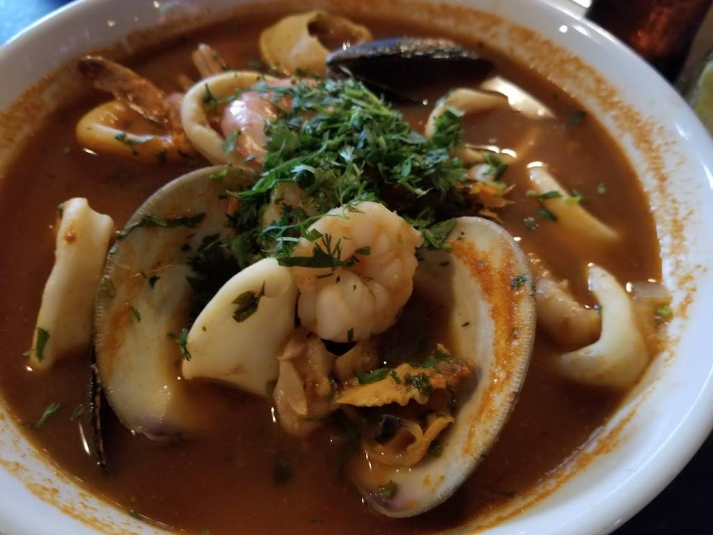 Acuario | restaurant | 163 N Main St, Port Chester, NY 10573, USA | 9149372338 OR +1 914-937-2338