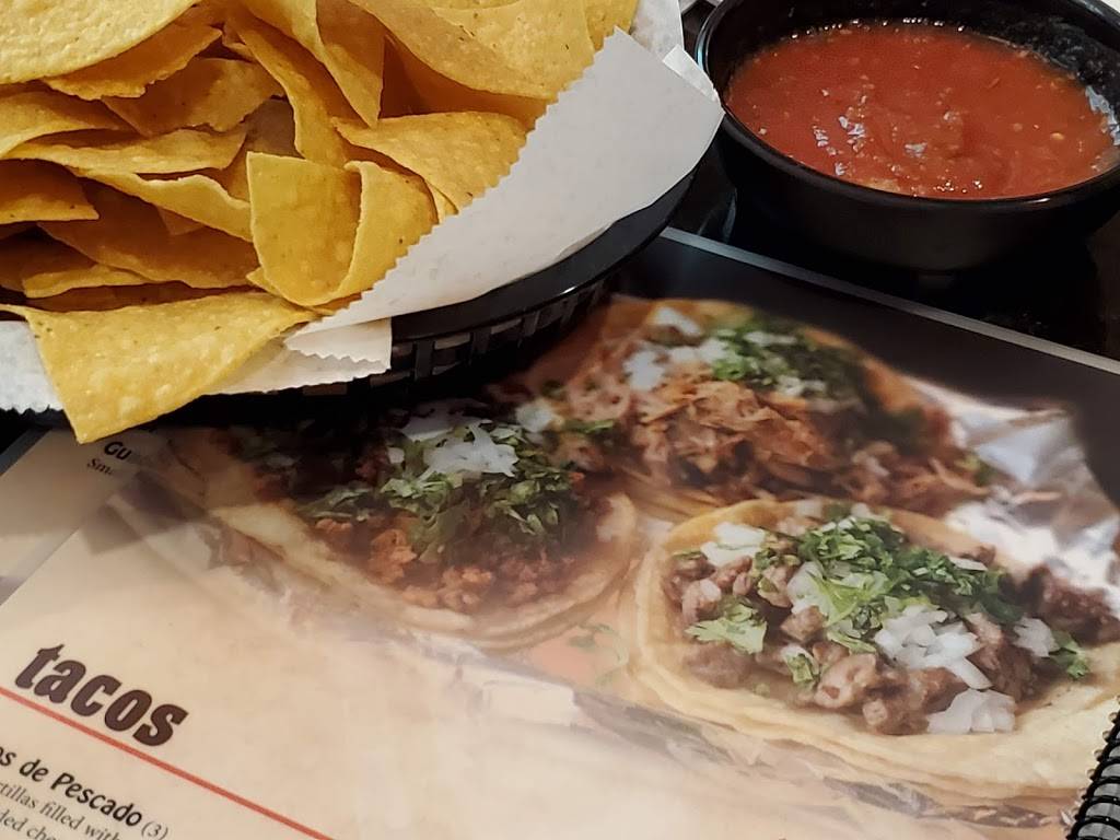 Lucianas Mexican Restaurant #5 - Traders Point | restaurant | 5910 W 86th St, Indianapolis, IN 46278, USA | 3177352001 OR +1 317-735-2001