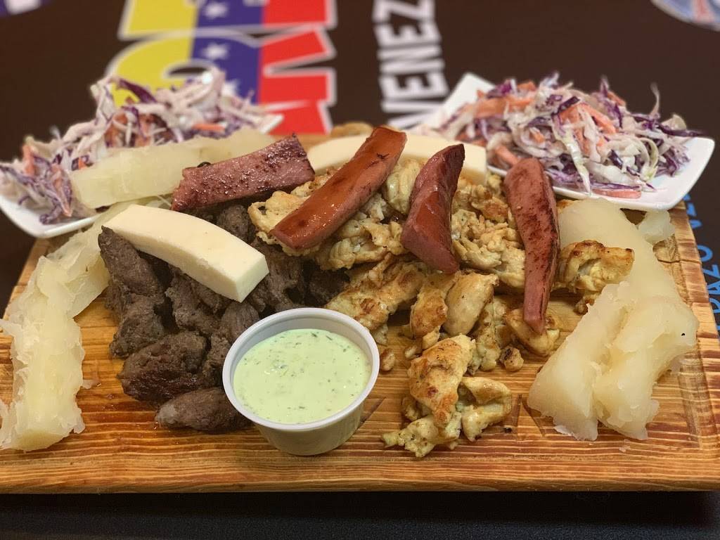 El Arepazo Vzla | restaurant | 2661 Midway Rd #100, Carrollton, TX 75006, USA | 4696770177 OR +1 469-677-0177